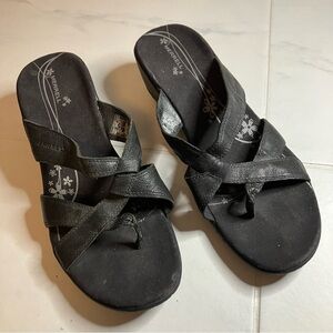 Merrell Black Leather strappy Sandals.